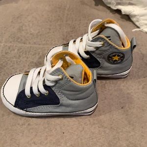 Converse size 3 infant shoe